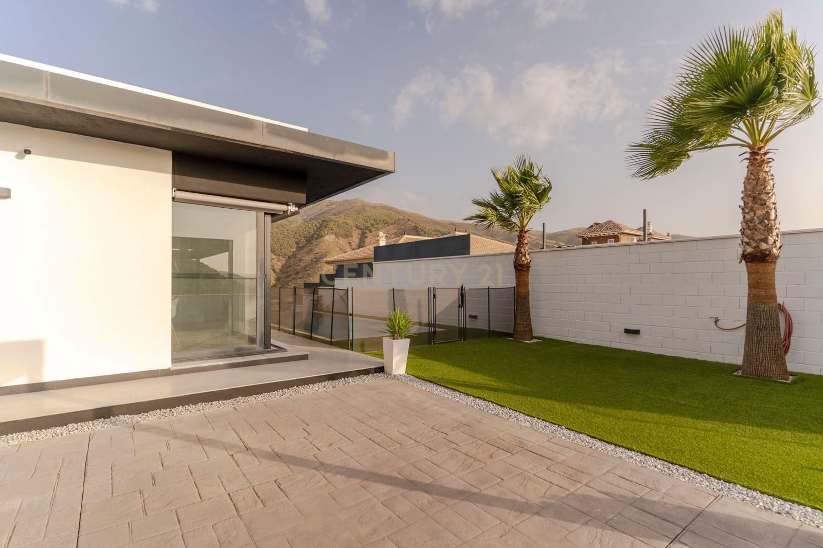 3 soverom Villa til salgs i Pinos Genil - € 550 000 (Ref: 9289566)