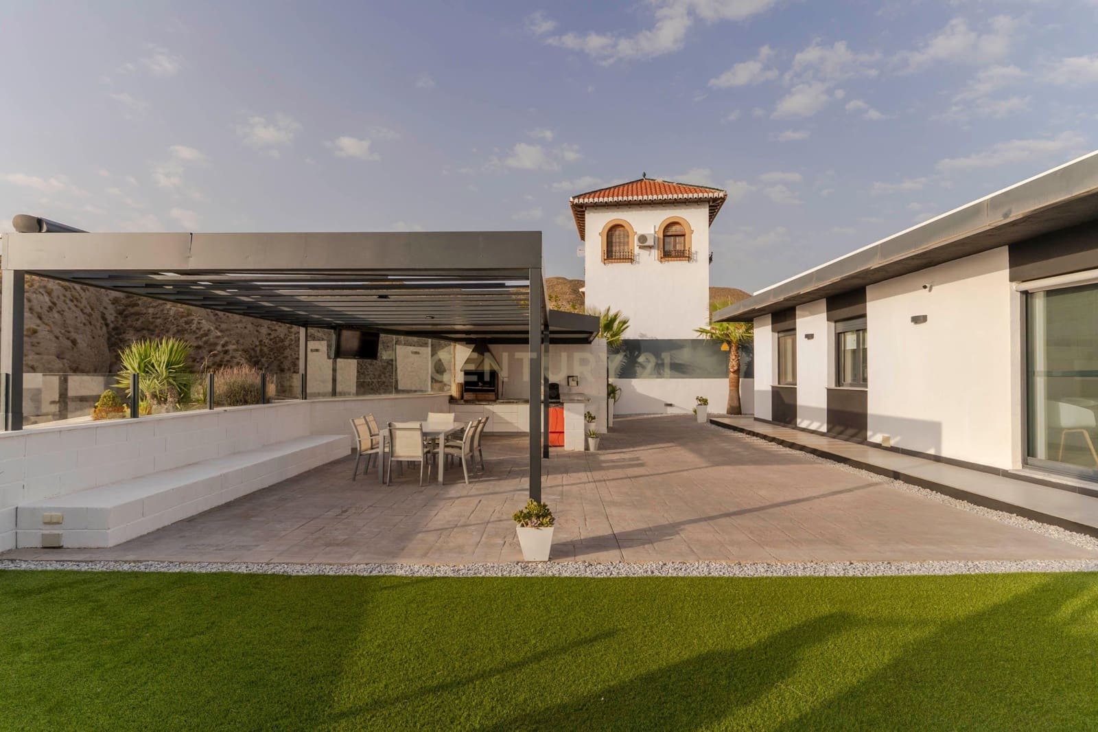 3 soverom Villa til salgs i Pinos Genil - € 550 000 (Ref: 9289566)