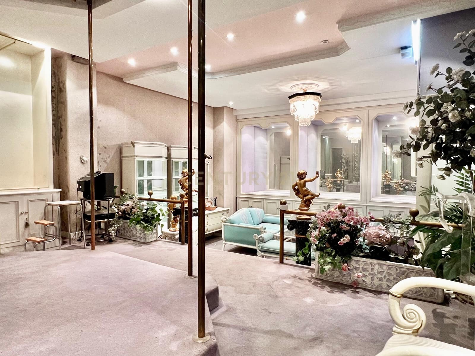 Komercyjne na sprzedaż w Miasto Grenada - 130 000 € (Ref: 9289570)