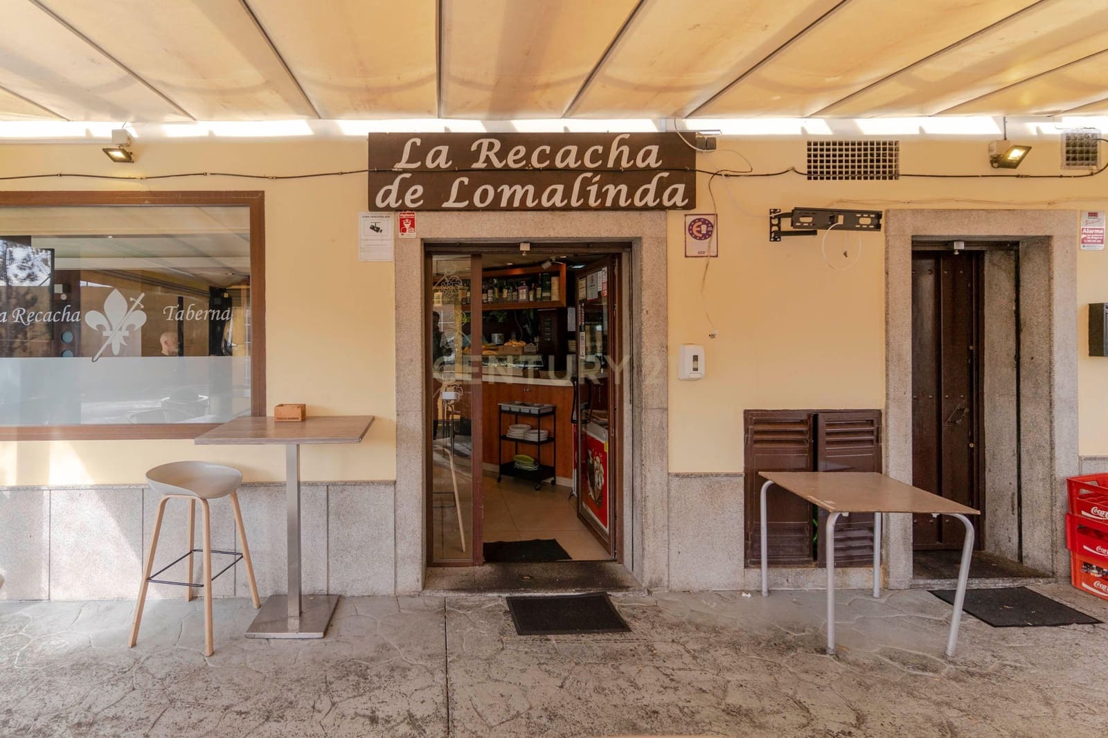 Kommersiell til salgs i Ogijares - € 240 000 (Ref: 9289573)