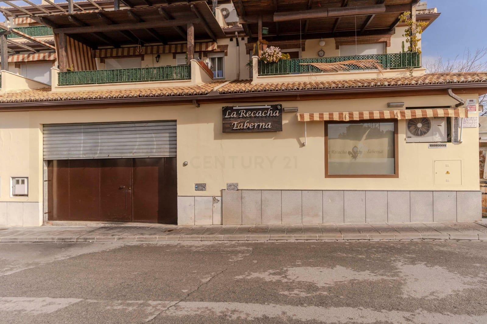 Kommersiell til salgs i Ogijares - € 240 000 (Ref: 9289573)