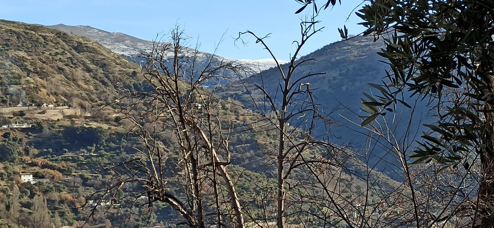 Grunde uden byggetilladelser til salg i Guejar Sierra - € 49.000 (Ref: 9289672)