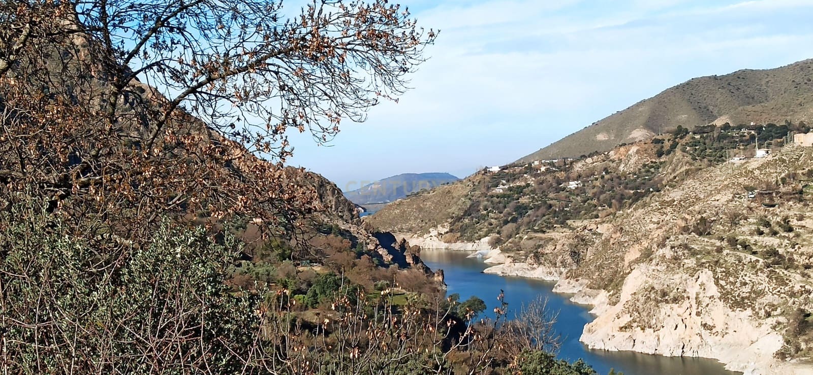 Grunde uden byggetilladelser til salg i Guejar Sierra - € 49.000 (Ref: 9289672)