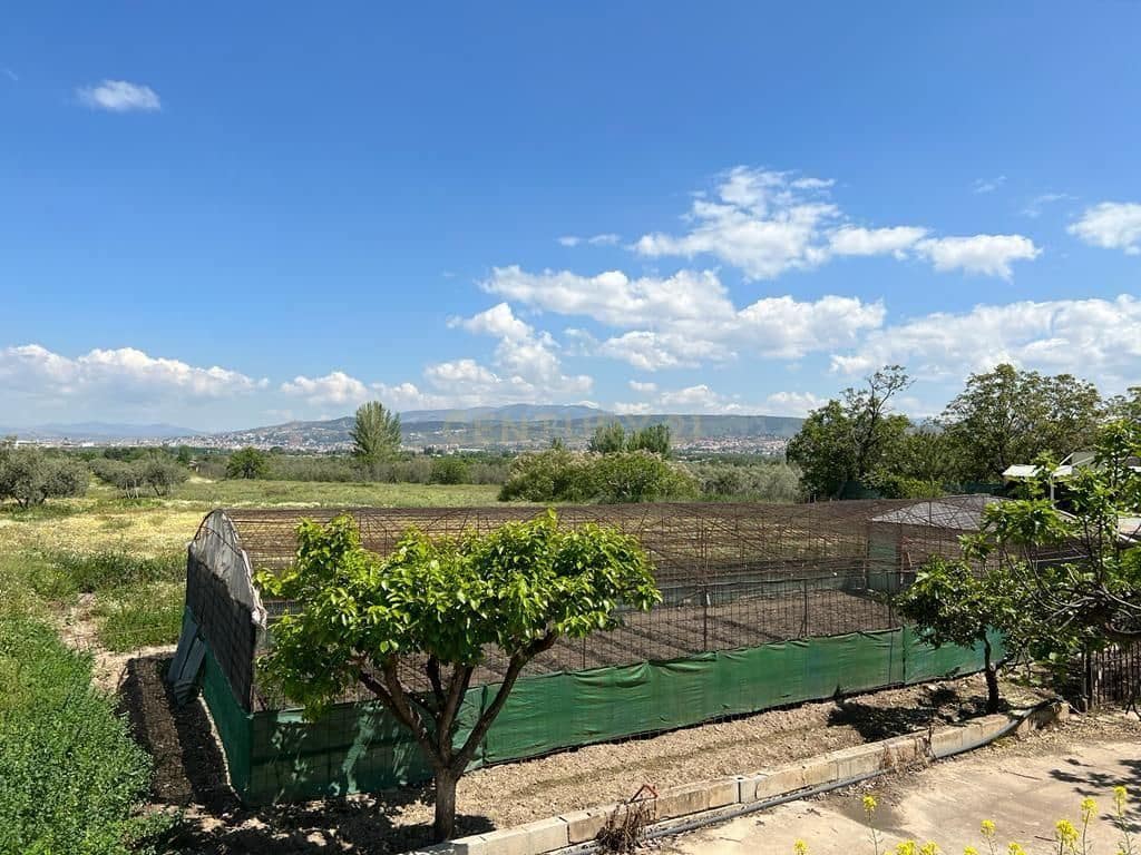 Finca/Landehus til salg i La Zubia - € 580.000 (Ref: 9289675)