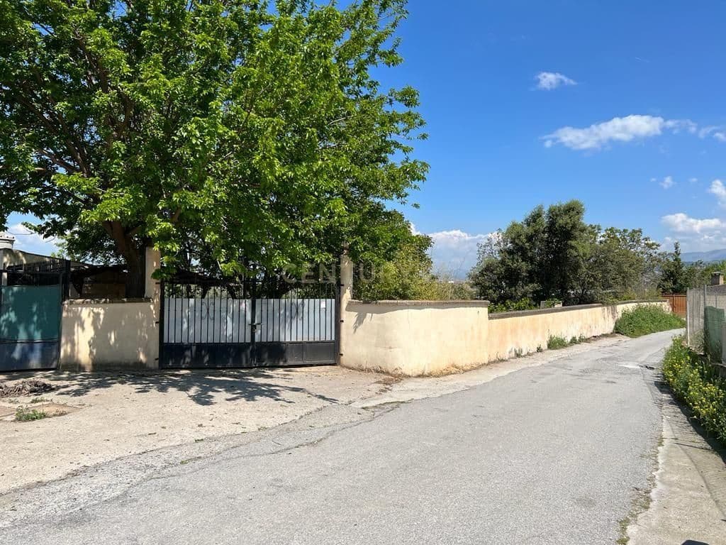 Finca/Landehus til salg i La Zubia - € 580.000 (Ref: 9289675)