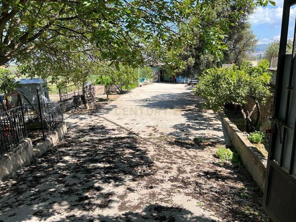 Finca/Landehus til salg i La Zubia - € 580.000 (Ref: 9289675)