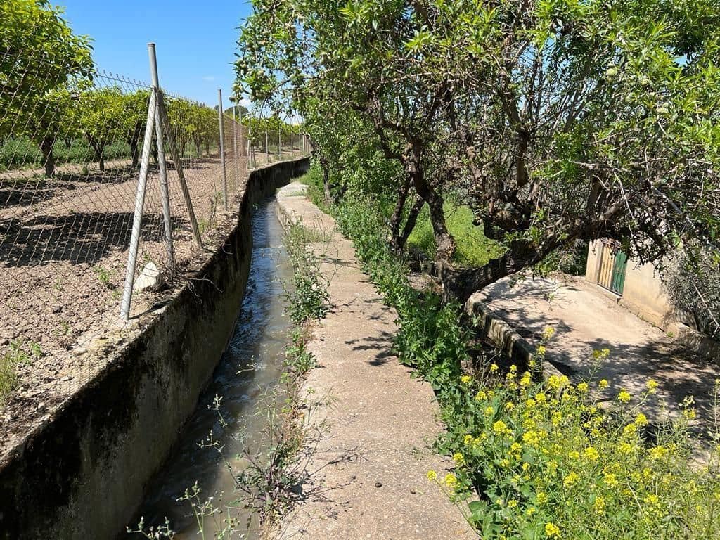 Finca/Landehus til salg i La Zubia - € 580.000 (Ref: 9289675)