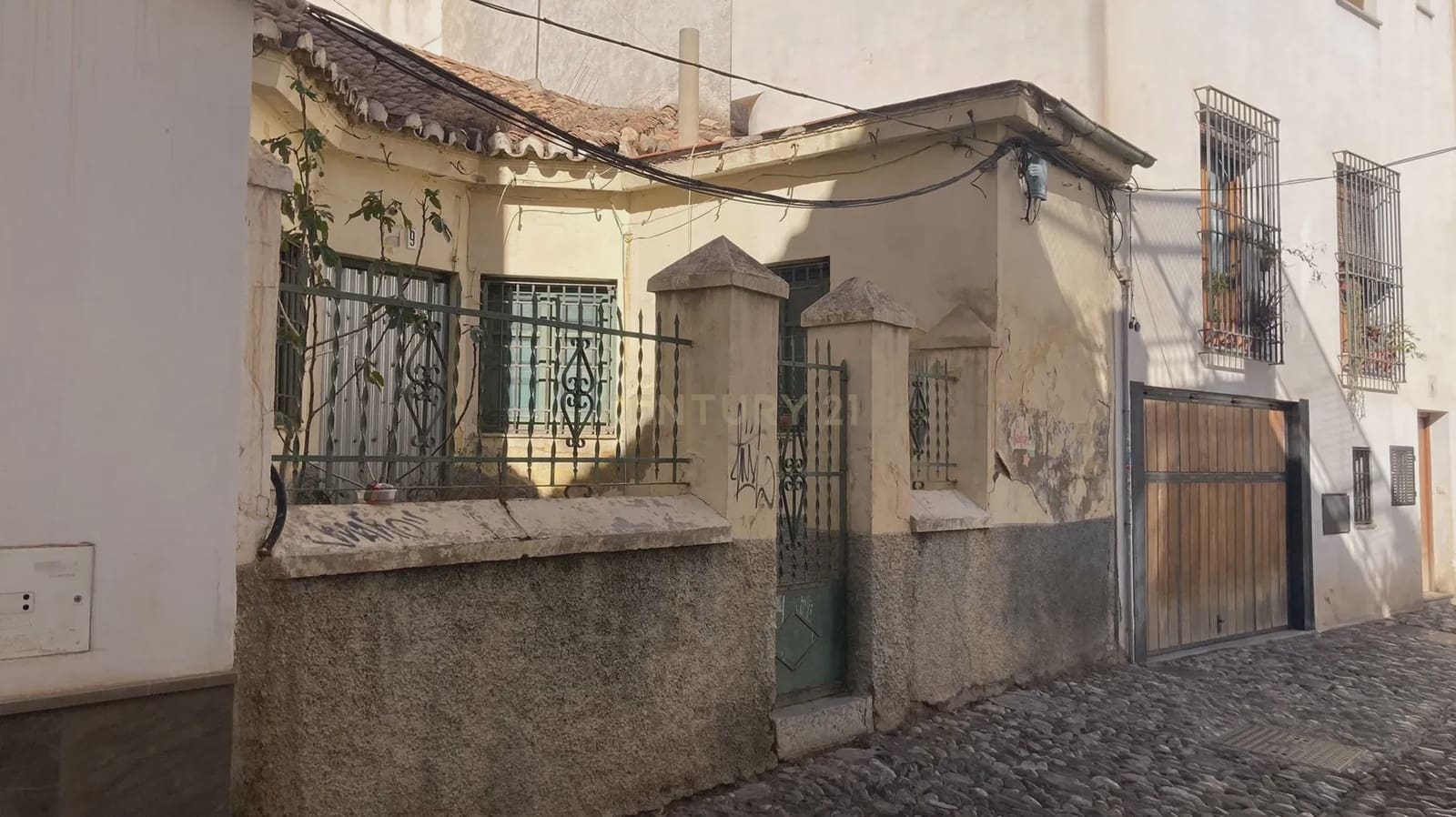 Ruina na sprzedaż w Miasto Grenada - 180 000 € (Ref: 9289680)