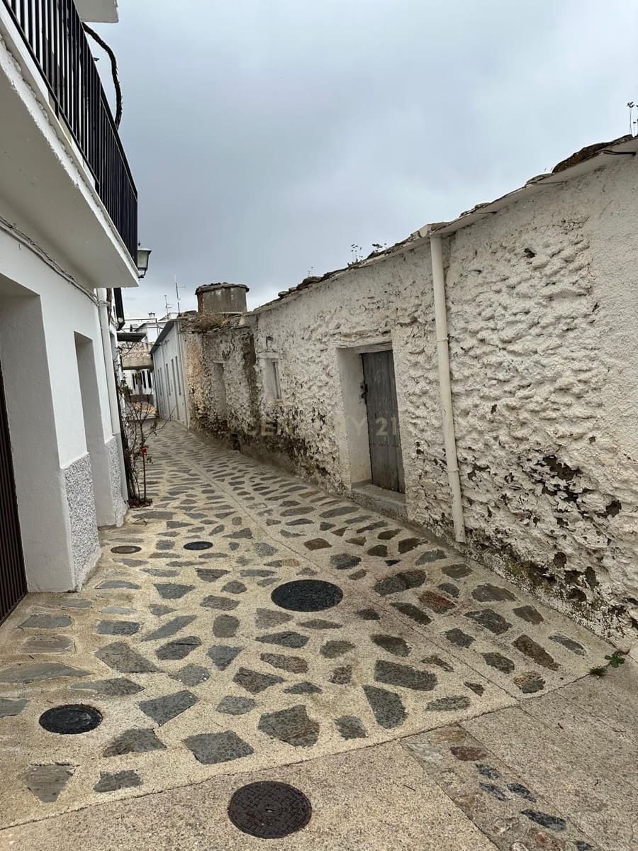 4 soveværelse Byhus til salg i Portugos - € 66.000 (Ref: 9289687)