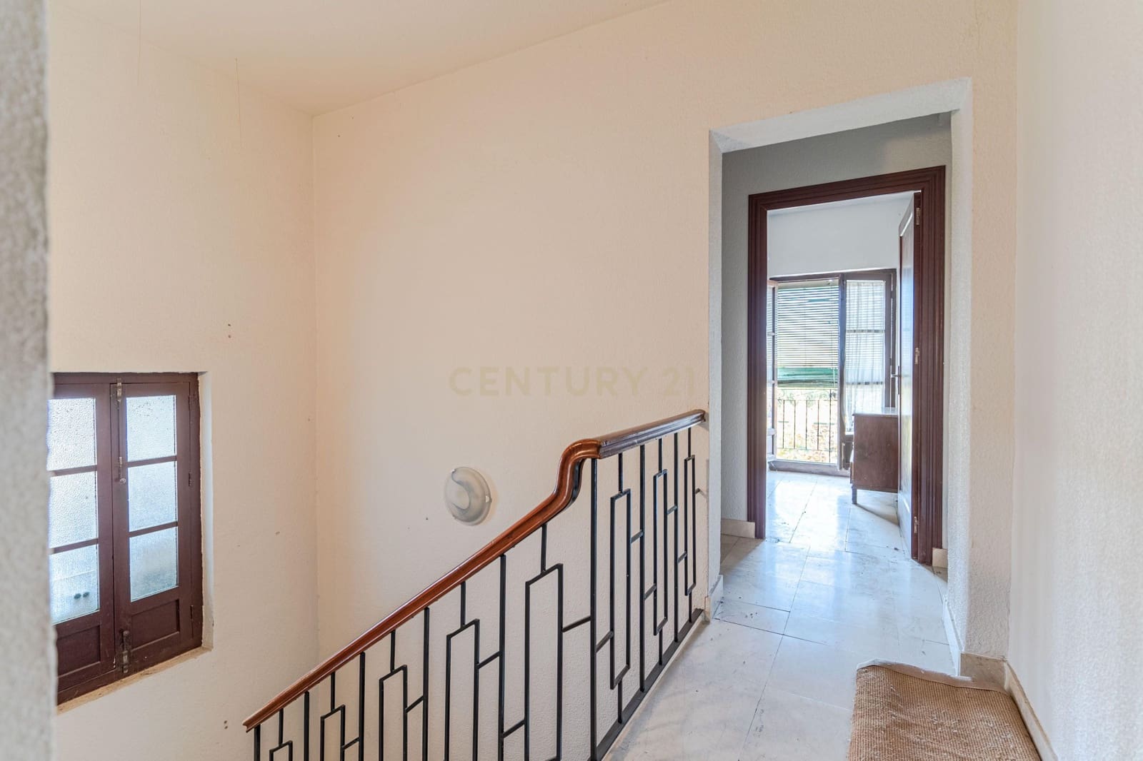 Villa til salg i La Zubia - € 425.000 (Ref: 9289688)