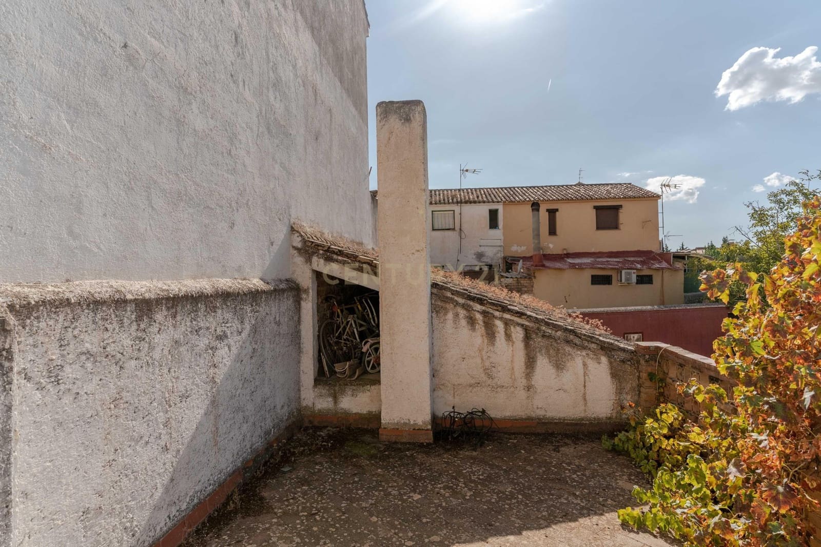 Villa til salg i La Zubia - € 425.000 (Ref: 9289688)