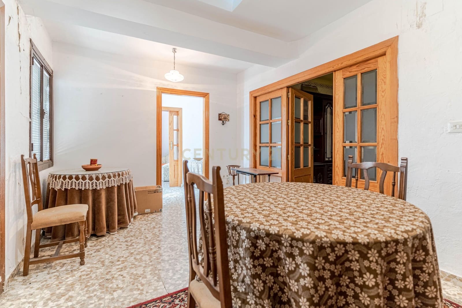 Villa til salg i La Zubia - € 425.000 (Ref: 9289688)