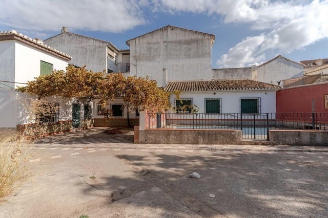 Villa zu verkaufen in La Zubia - 425.000 € (Ref: 9289688)