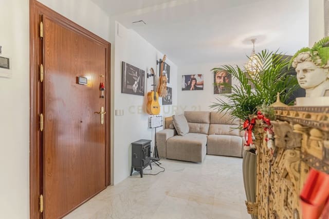 2 soveværelse Lejlighed til salg i Centro - Sagrario, Granada by - € 299.900 (Ref: 9289689)