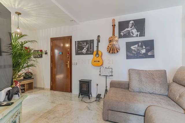 2 soveværelse Lejlighed til salg i Centro - Sagrario, Granada by - € 299.900 (Ref: 9289689)