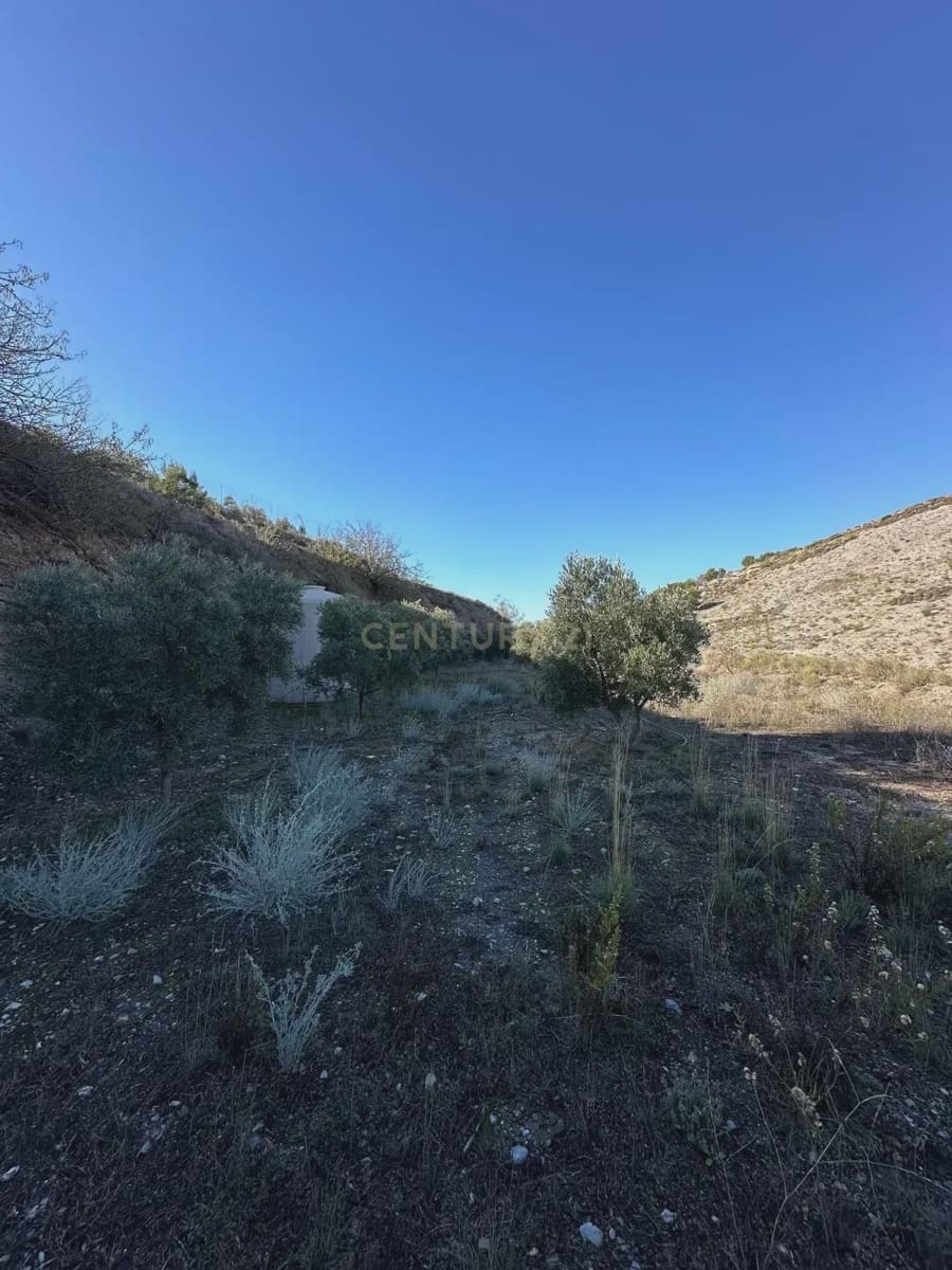 Grunde uden byggetilladelser til salg i Velez de Benaudalla - € 40.000 (Ref: 9289692)