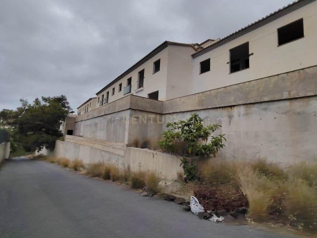 4 soveværelse Semi-Rækkehus til salg i Almunecar - € 4.224.000 (Ref: 9289695)