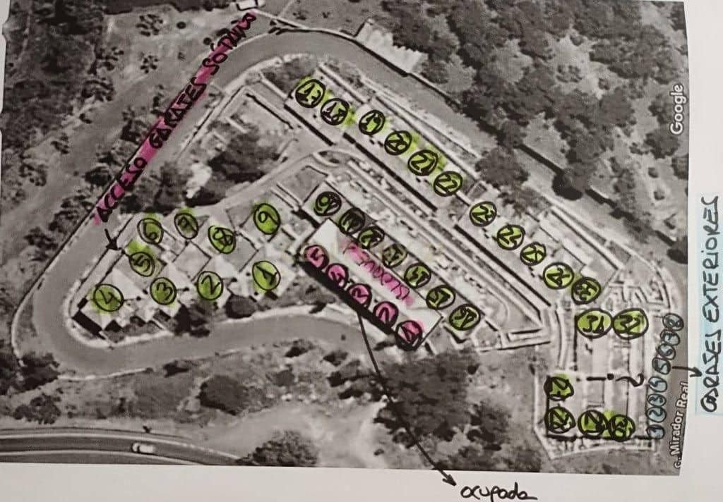 4 soveværelse Semi-Rækkehus til salg i Almunecar - € 4.224.000 (Ref: 9289695)