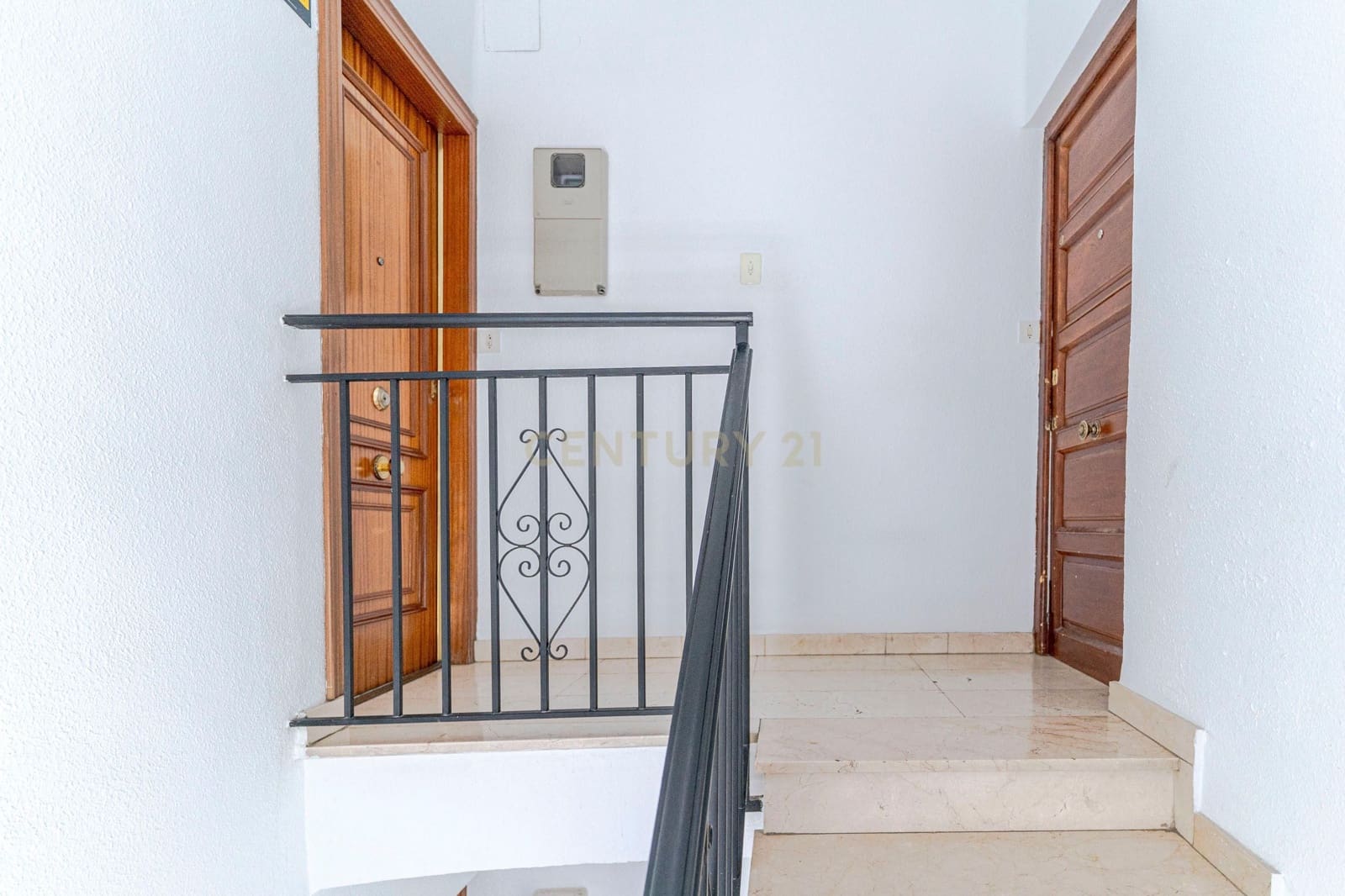 2 soveværelse Lejlighed til salg i Granada by - € 135.000 (Ref: 9289696)