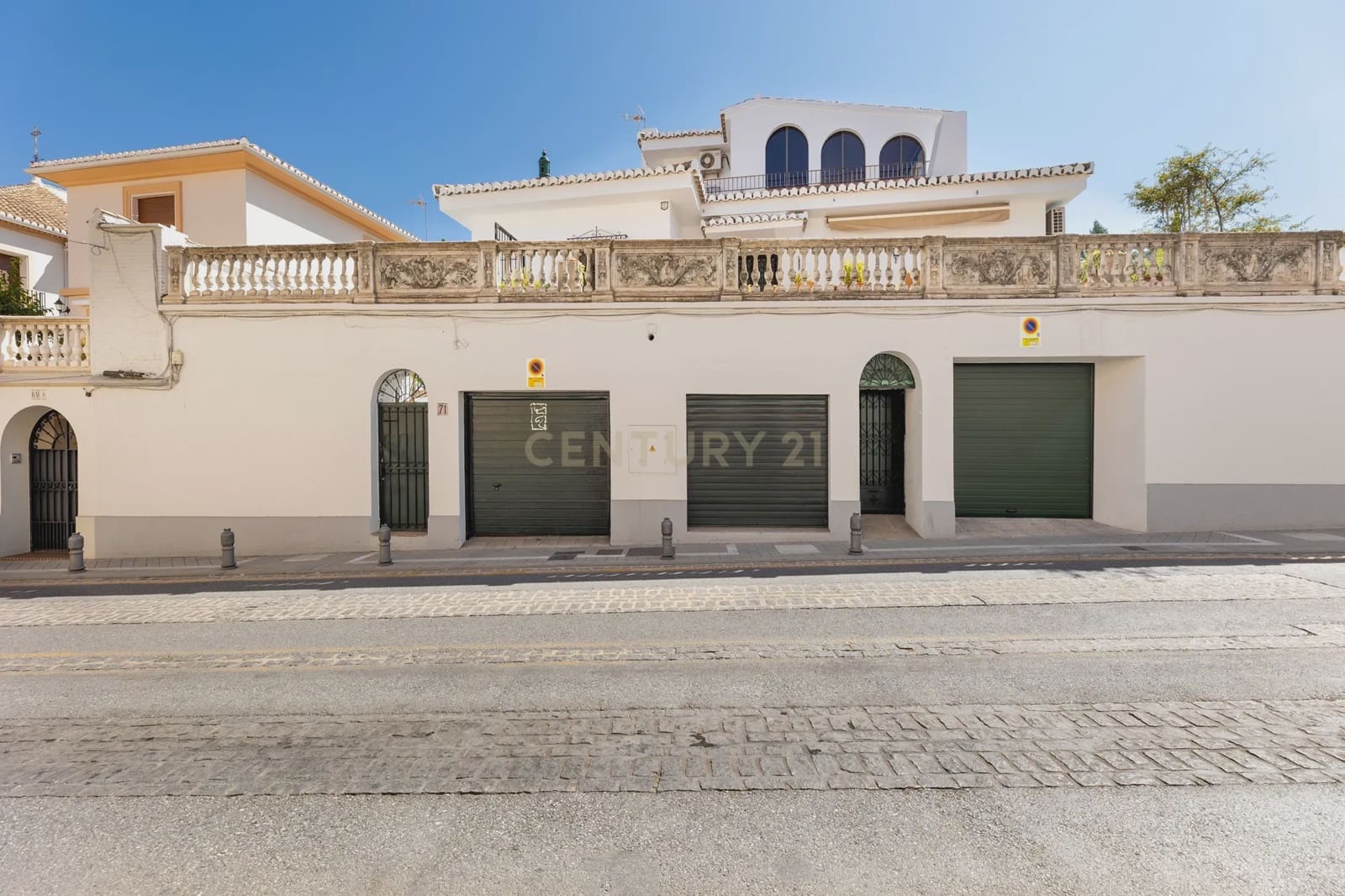 5 soveværelse Villa til salg i Granada by - € 1.090.000 (Ref: 9289700)