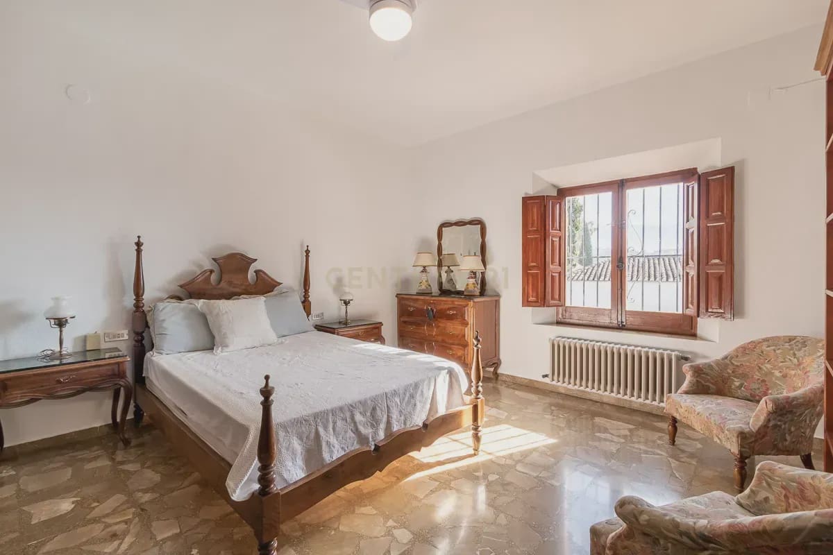 5 soveværelse Villa til salg i Granada by - € 1.090.000 (Ref: 9289700)