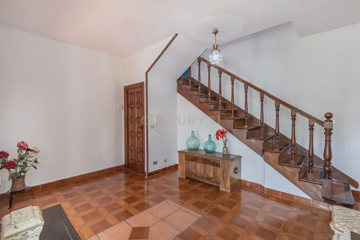 5 soveværelse Villa til salg i Granada by - € 1.090.000 (Ref: 9289700)