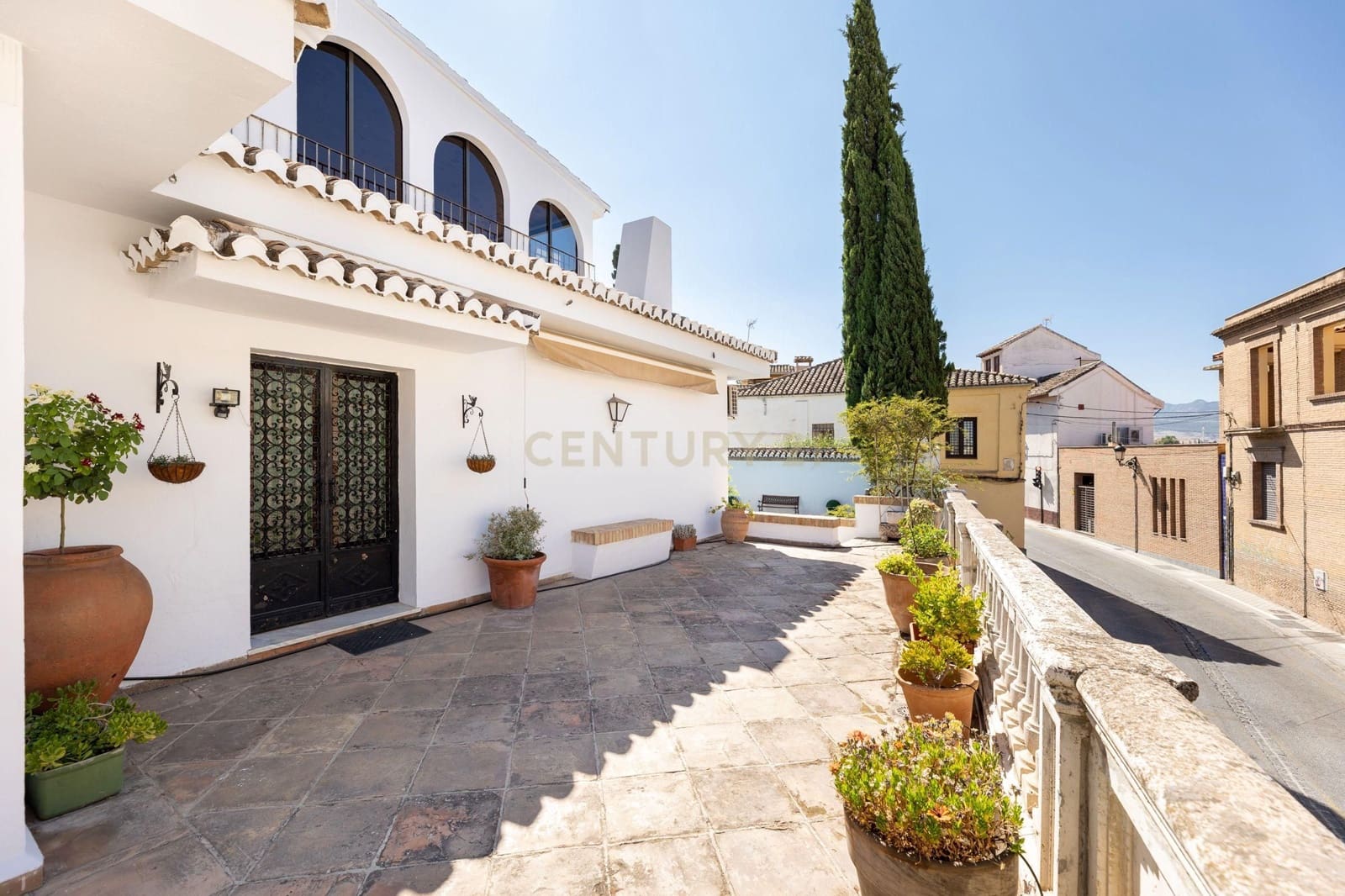 5 soveværelse Villa til salg i Granada by - € 1.090.000 (Ref: 9289700)