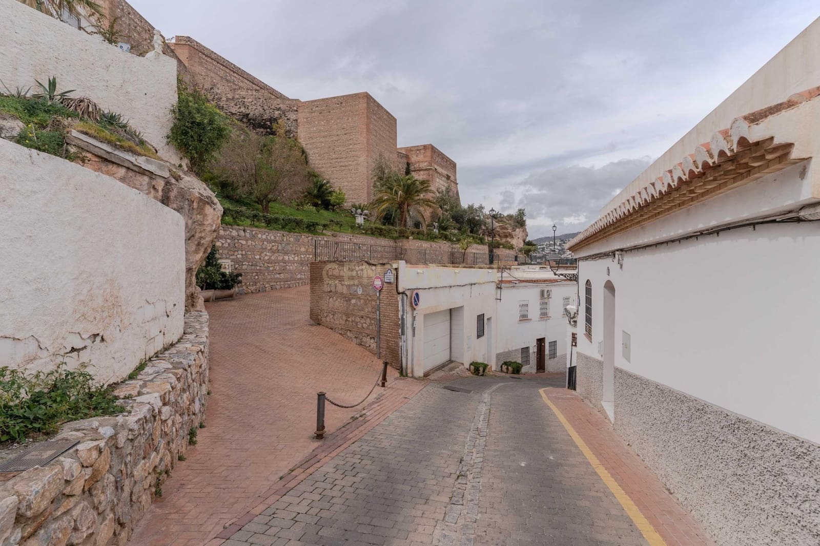 2 soveværelse Lejlighed til salg i Salobrena - € 160.000 (Ref: 9289701)