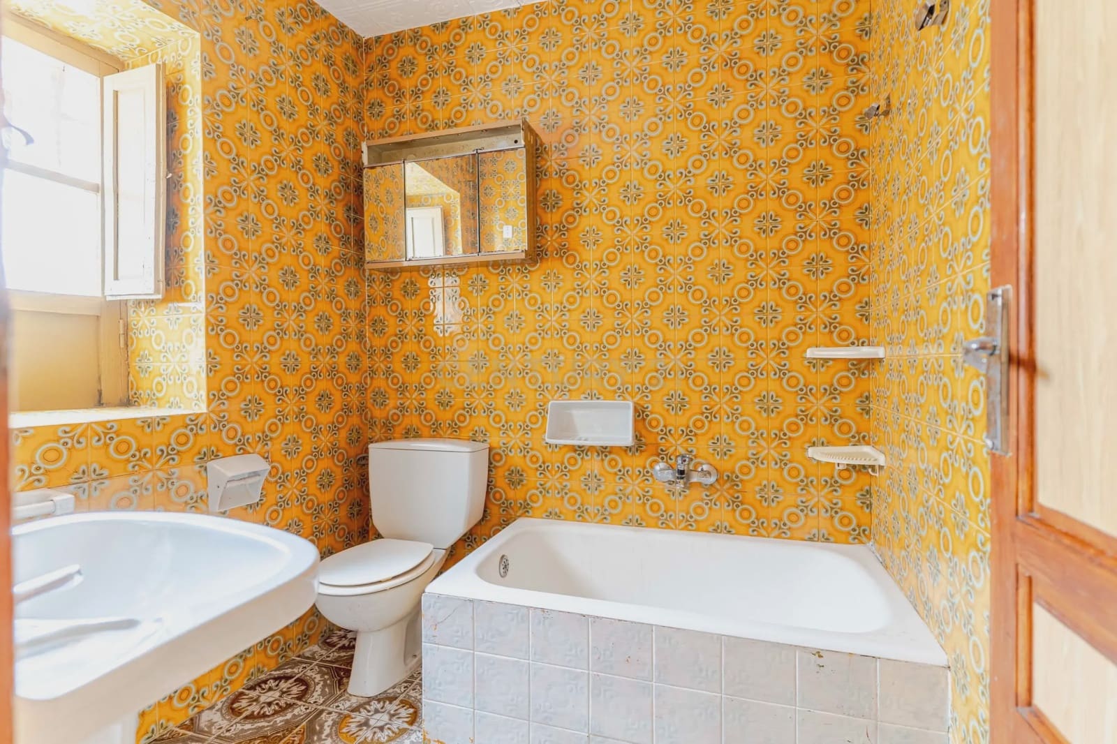 7 soverom Hus til salgs i Itrabo - € 64 500 (Ref: 9289702)