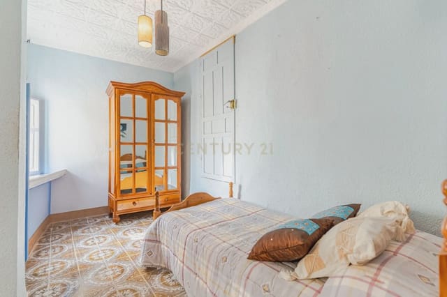 7 makuuhuone Omakotitalo myytävänä paikassa Itrabo - 64 500 € (Ref: 9289702)