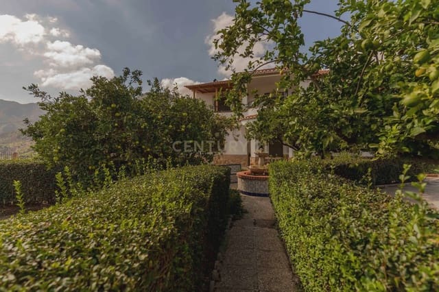 5 sovrum Finca/Hus på landet till salu i Guajar Faraguit, Los Guajares med pool garage - 499 900 € (Ref: 9289707)