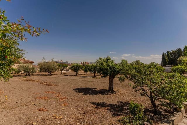 Finca/Landehus til salg i La Zubia - € 700.000 (Ref: 9289708)