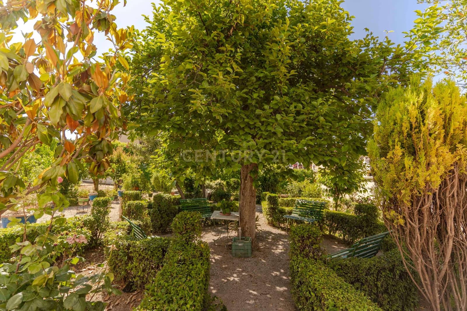 Finca/Hus på landet till salu i La Zubia - 700 000 € (Ref: 9289708)