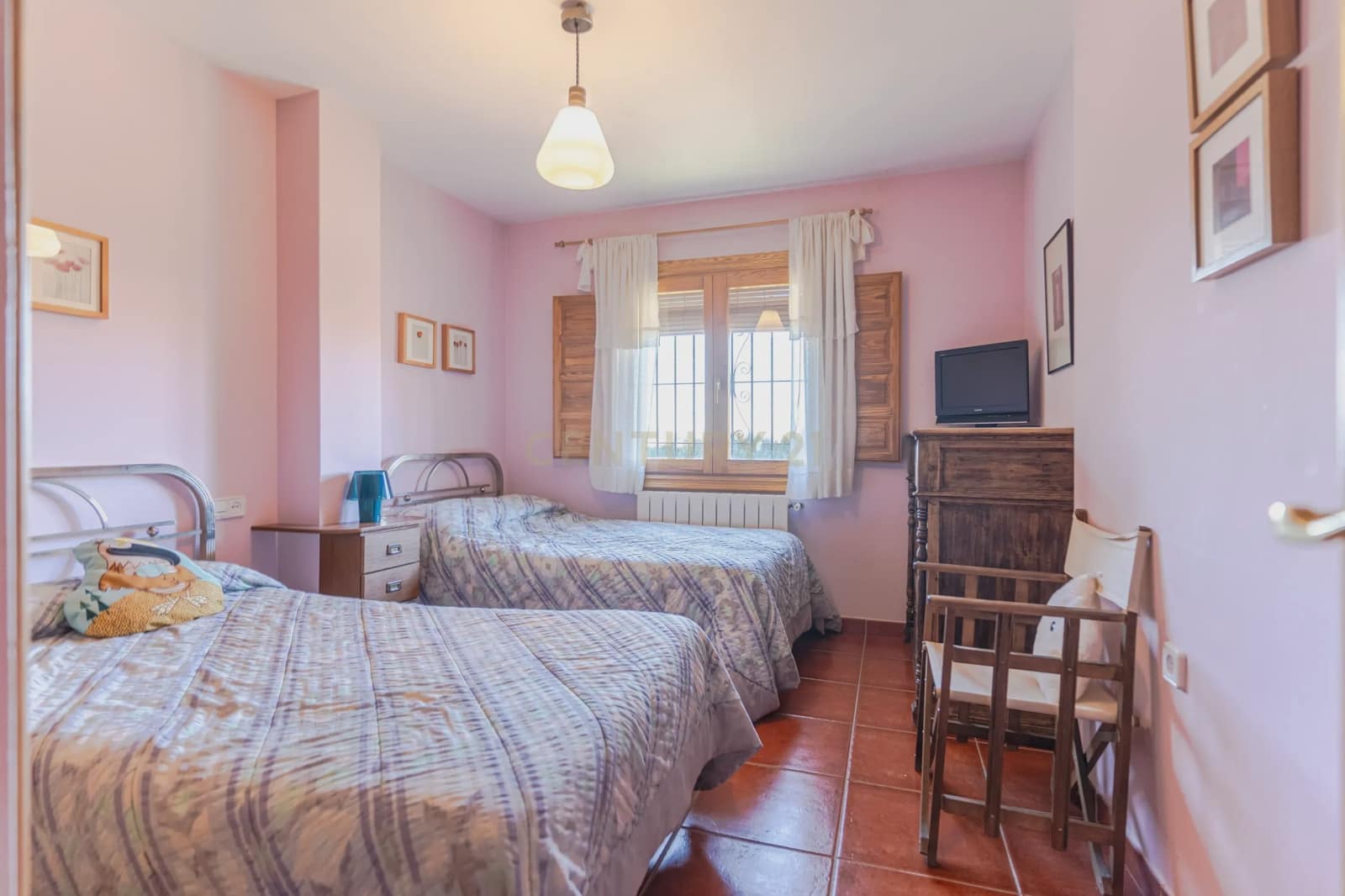 4 bedroom Villa for sale in Guadix - € 269,900 (Ref: 9289709)