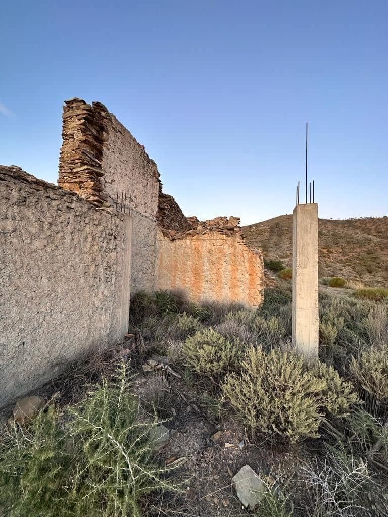 Finca/Herregård til salgs i Polopos - € 330 000 (Ref: 9289711)