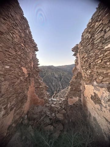 Finca/Landehus til salg i Polopos - € 330.000 (Ref: 9289711)