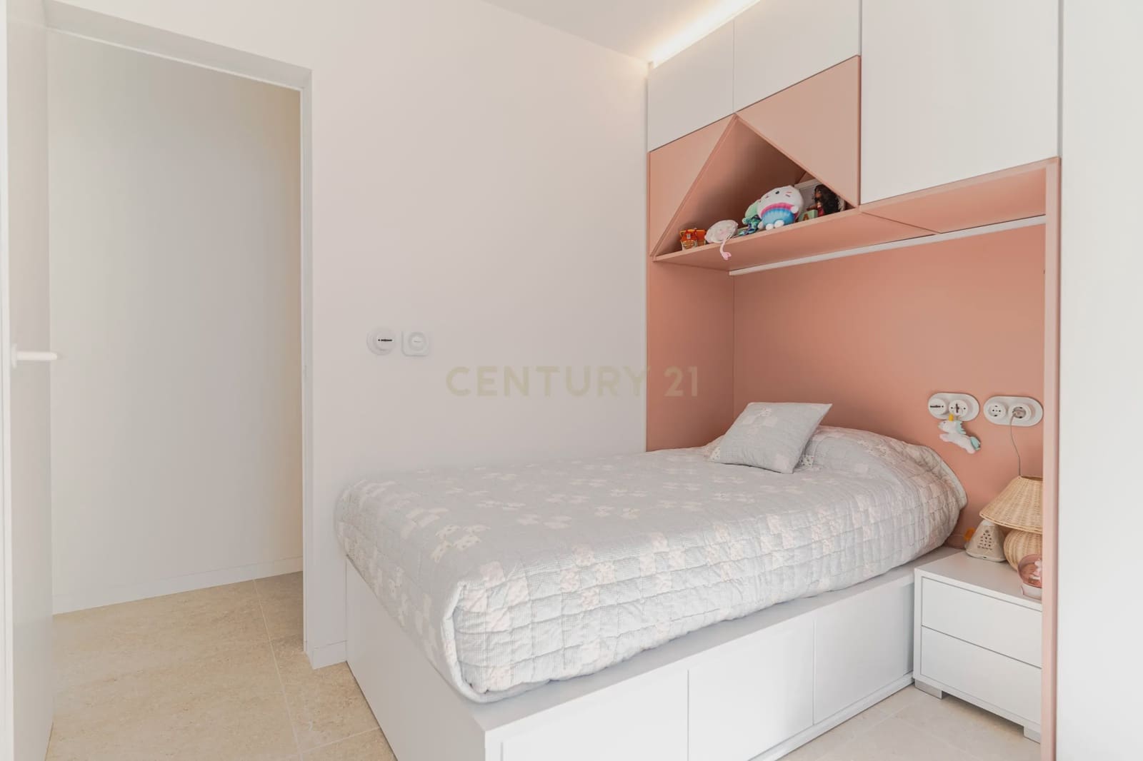 4 soverom Villa til salgs i Albolote med svømmebasseng - € 879 000 (Ref: 9289713)