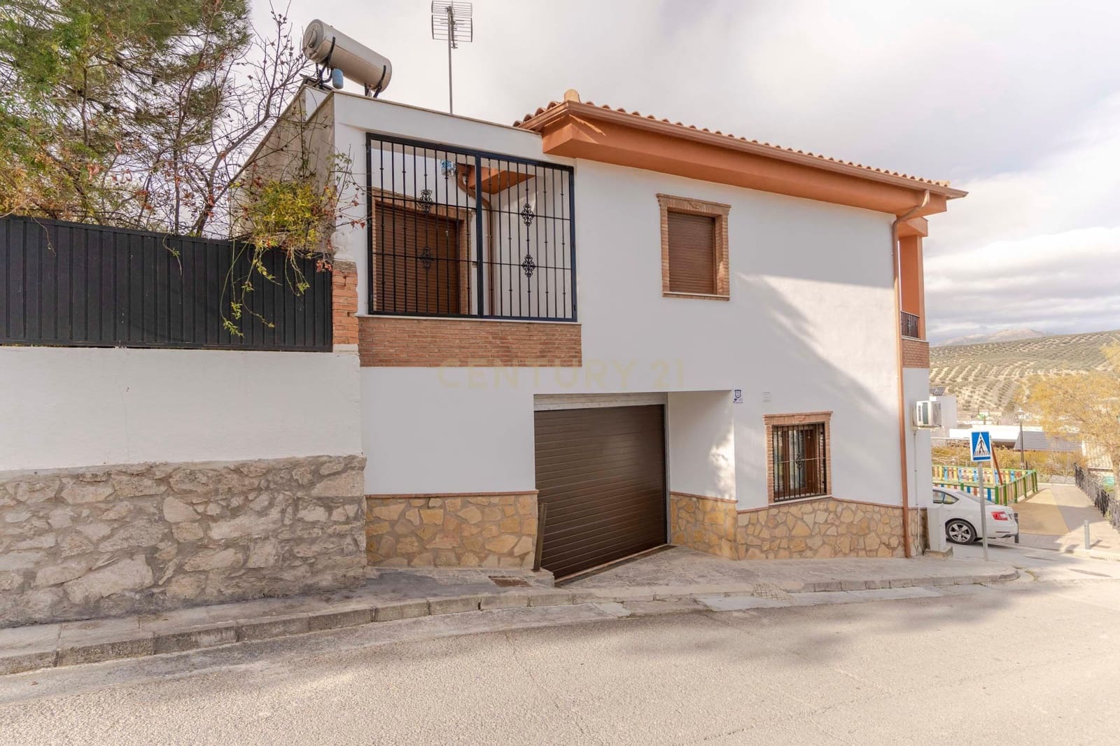 3 bedroom Townhouse for sale in Deifontes - € 146,900 (Ref: 9289716)