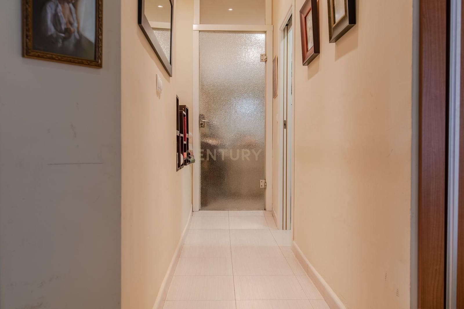 Komercyjne na sprzedaż w Miasto Grenada - 1 300 000 € (Ref: 9289717)