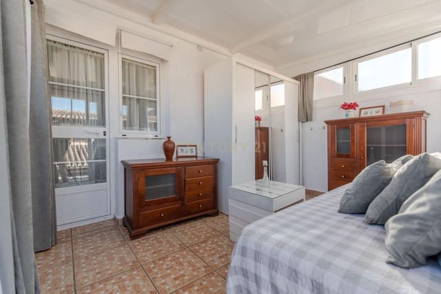 Kaupallinen myytävänä paikassa Centro - Sagrario, Granada kaupunki - 1 300 000 € (Ref: 9289717)