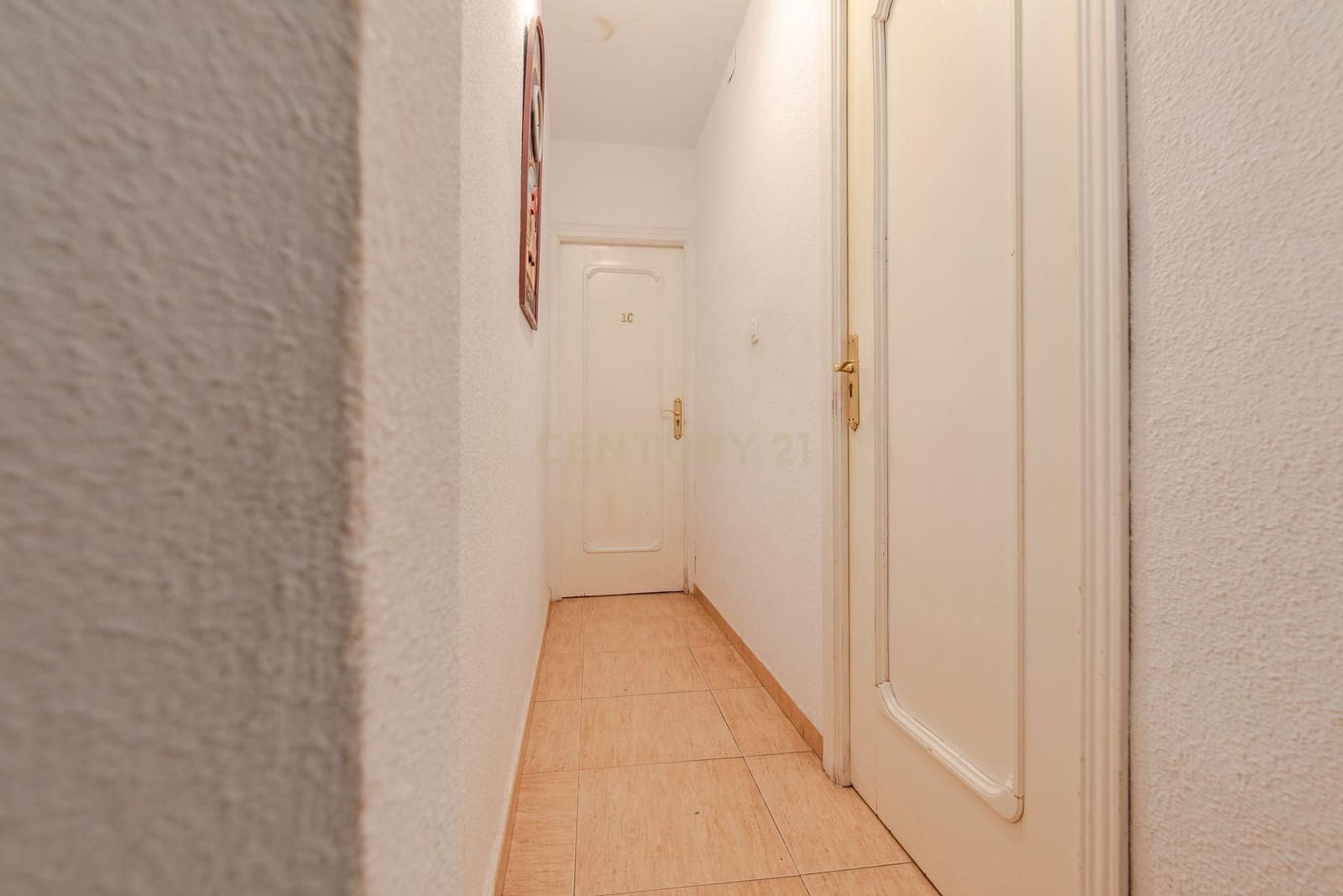 Komercyjne na sprzedaż w Miasto Grenada - 1 300 000 € (Ref: 9289717)