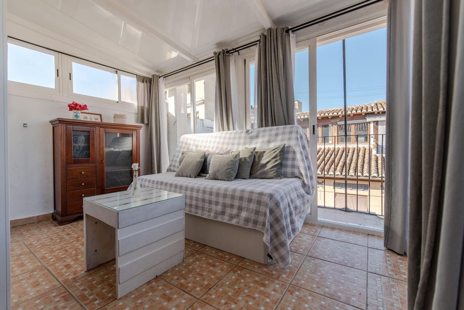 Komercyjne na sprzedaż w Miasto Grenada - 1 300 000 € (Ref: 9289717)