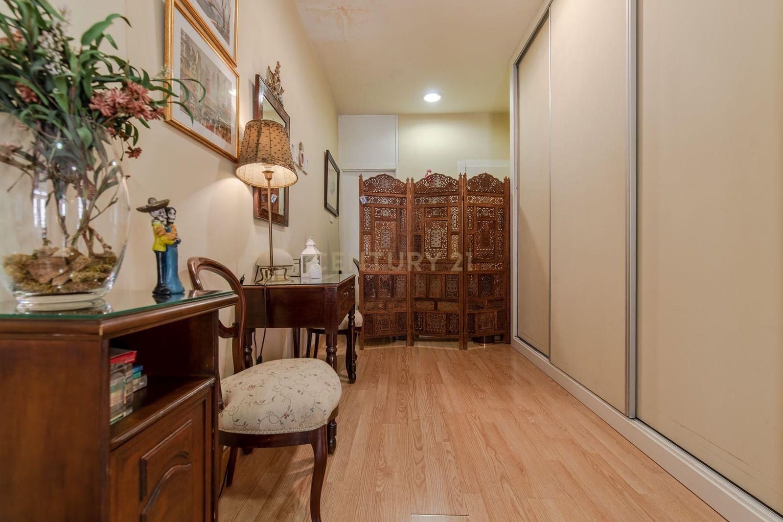 Komercyjne na sprzedaż w Miasto Grenada - 1 300 000 € (Ref: 9289717)