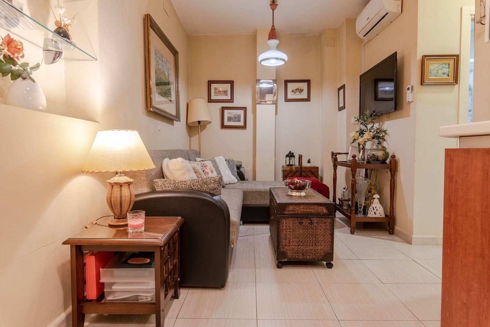 Komercyjne na sprzedaż w Miasto Grenada - 1 300 000 € (Ref: 9289717)