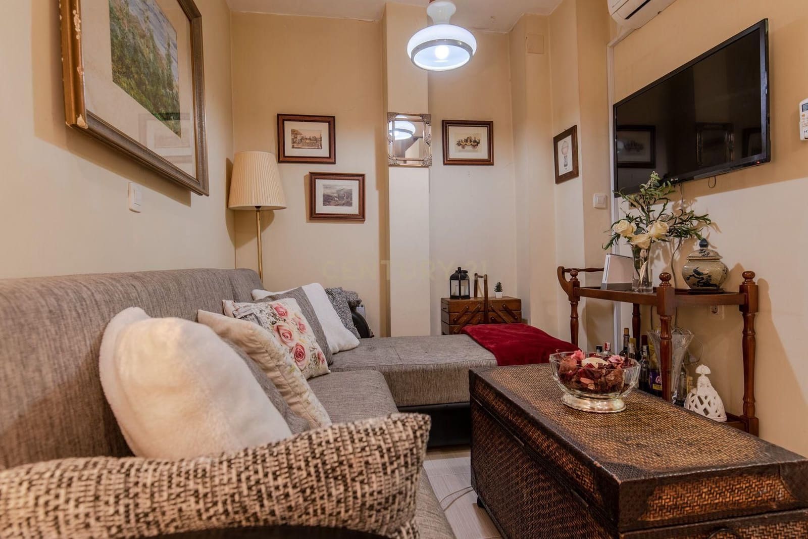 Komercyjne na sprzedaż w Miasto Grenada - 1 300 000 € (Ref: 9289717)