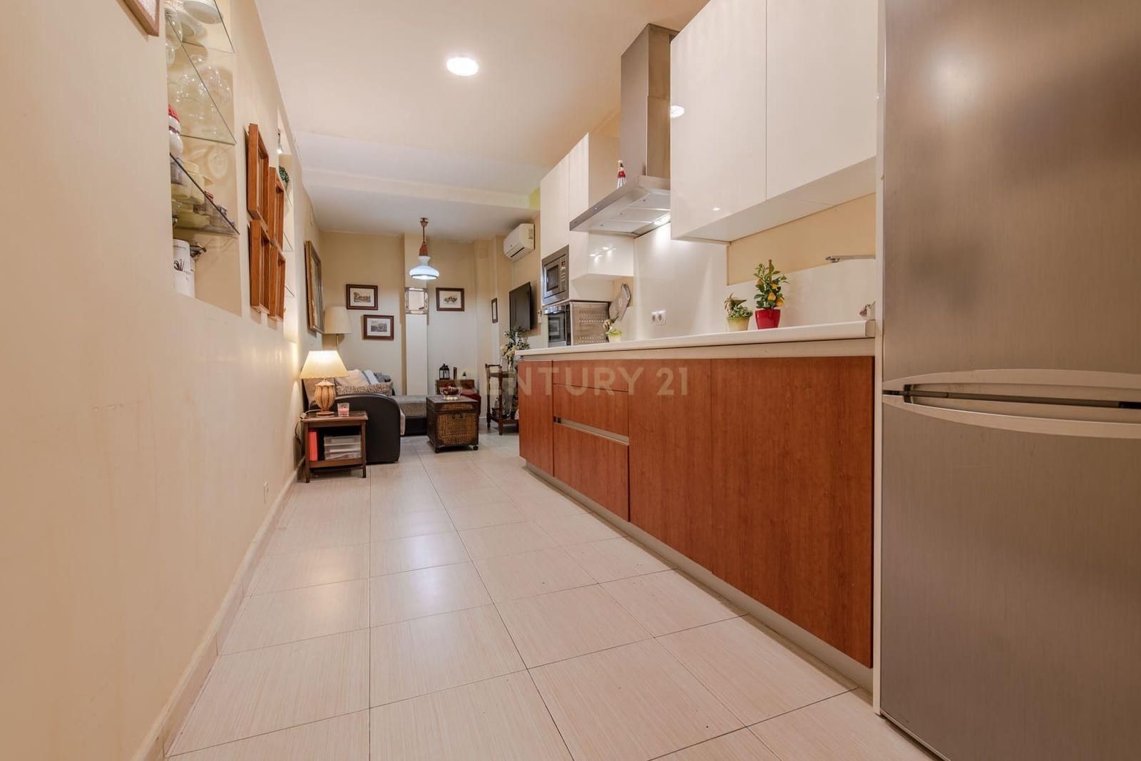 Komercyjne na sprzedaż w Miasto Grenada - 1 300 000 € (Ref: 9289717)