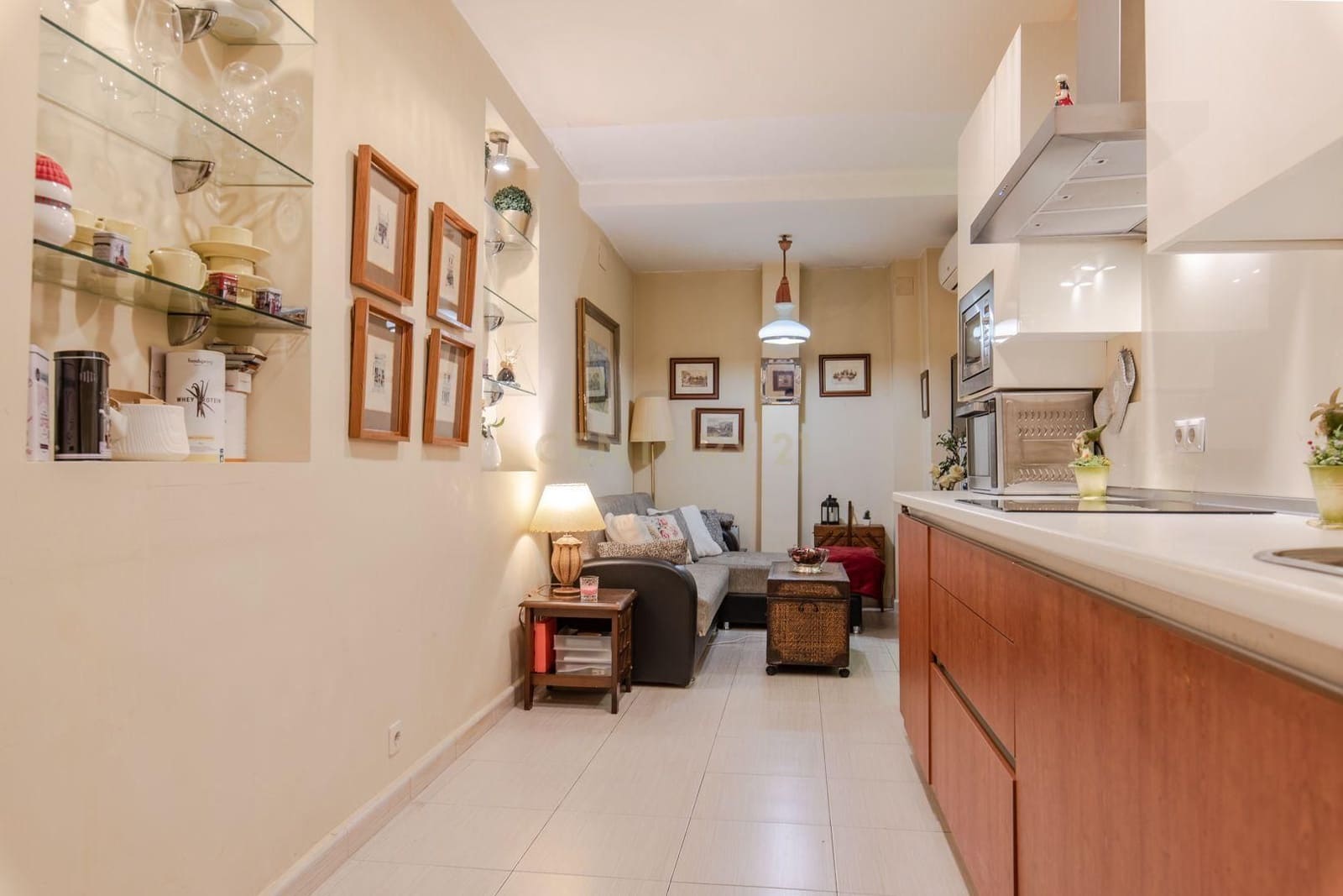 Komercyjne na sprzedaż w Miasto Grenada - 1 300 000 € (Ref: 9289717)