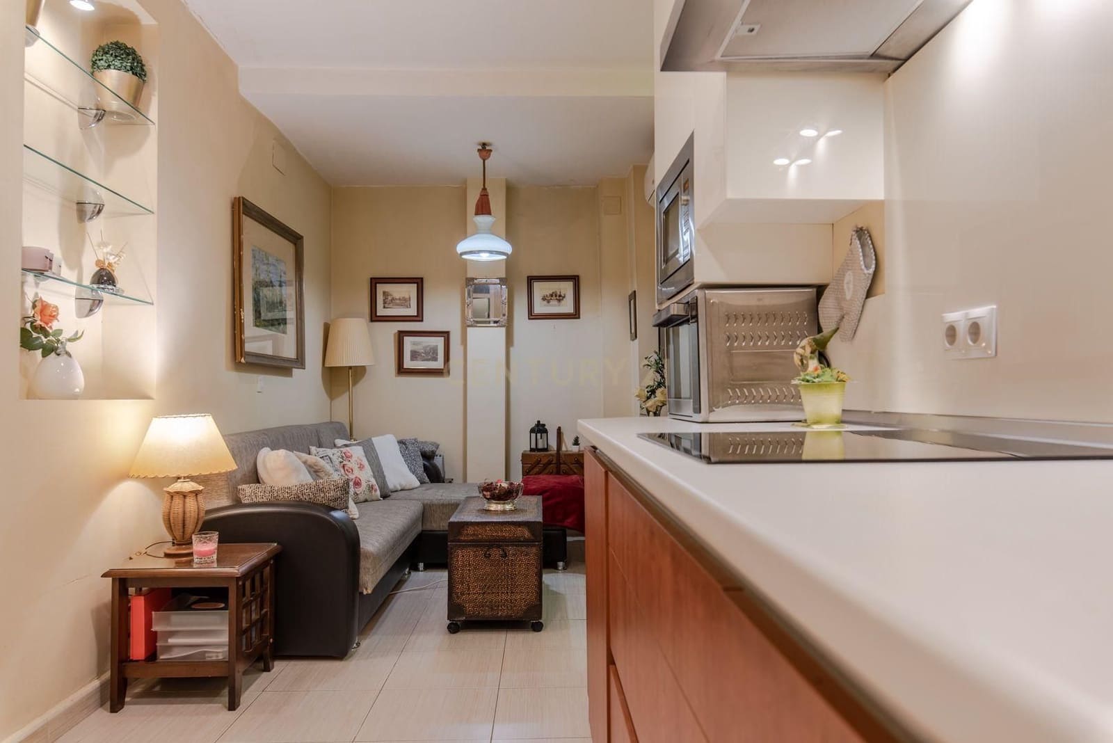 Komercyjne na sprzedaż w Miasto Grenada - 1 300 000 € (Ref: 9289717)