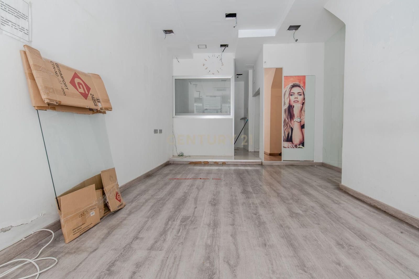 Komercyjne na sprzedaż w Miasto Grenada - 1 300 000 € (Ref: 9289717)