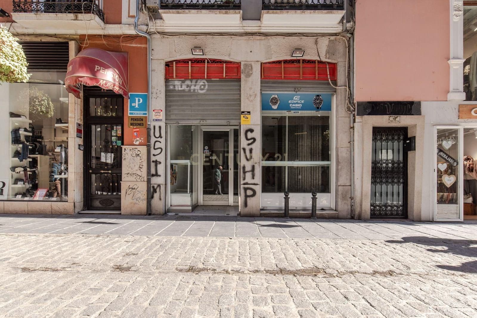 Komercyjne na sprzedaż w Miasto Grenada - 1 300 000 € (Ref: 9289717)